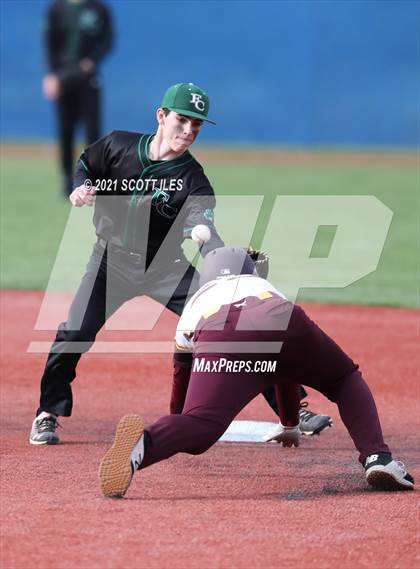 Thumbnail 3 in Fisher Catholic @ Berne Union photogallery.