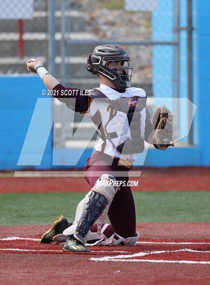 Thumbnail 3 in Fisher Catholic @ Berne Union photogallery.