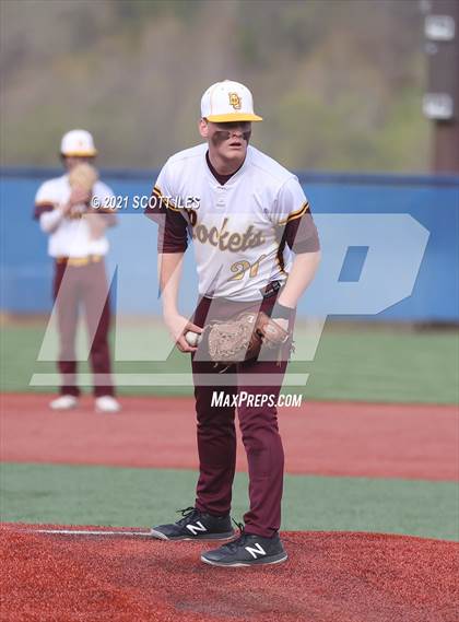 Thumbnail 3 in Fisher Catholic @ Berne Union photogallery.
