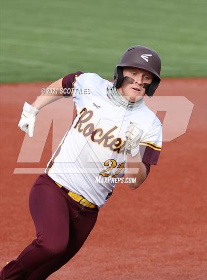 Thumbnail 2 in Fisher Catholic @ Berne Union photogallery.