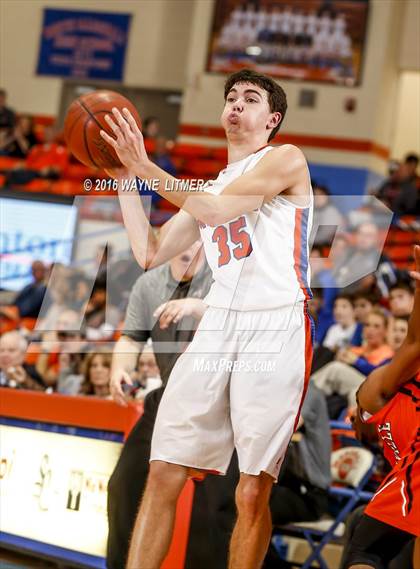 Thumbnail 2 in Hopkinsville vs Marshall County (Marshall County Hoopfest) photogallery.