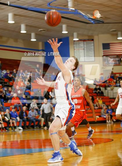 Thumbnail 3 in Hopkinsville vs Marshall County (Marshall County Hoopfest) photogallery.