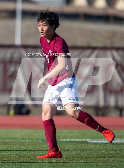 Thumbnail 2 in Cherokee Trail vs. Cherry Creek photogallery.