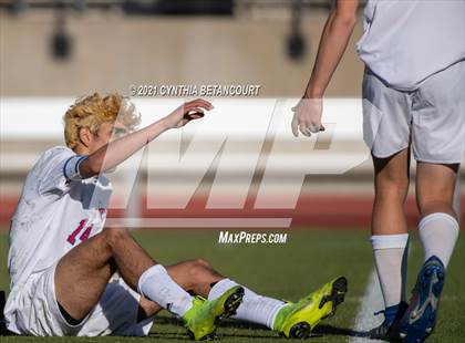 Thumbnail 2 in Cherokee Trail vs. Cherry Creek photogallery.