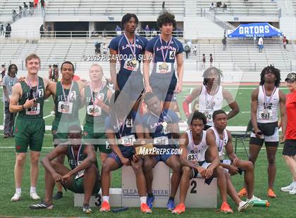 Thumbnail 2 in UIL 6A Track Region III Final (Medal Ceremony) photogallery.
