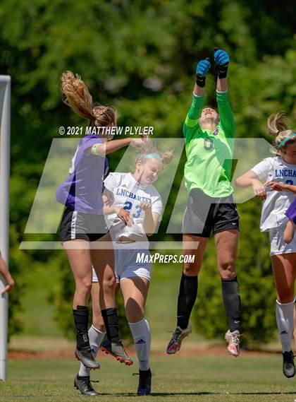 Thumbnail 1 in Lake Norman Charter vs. Carrboro (1 of 2 - NCHSAA 2A Final - game action) photogallery.