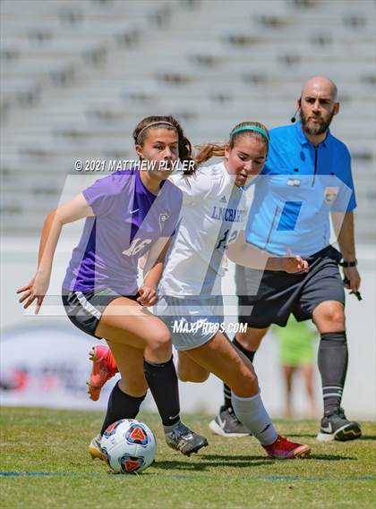 Thumbnail 2 in Lake Norman Charter vs. Carrboro (1 of 2 - NCHSAA 2A Final - game action) photogallery.