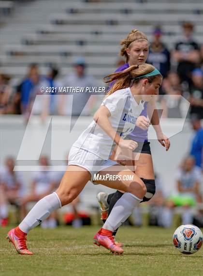 Thumbnail 2 in Lake Norman Charter vs. Carrboro (1 of 2 - NCHSAA 2A Final - game action) photogallery.