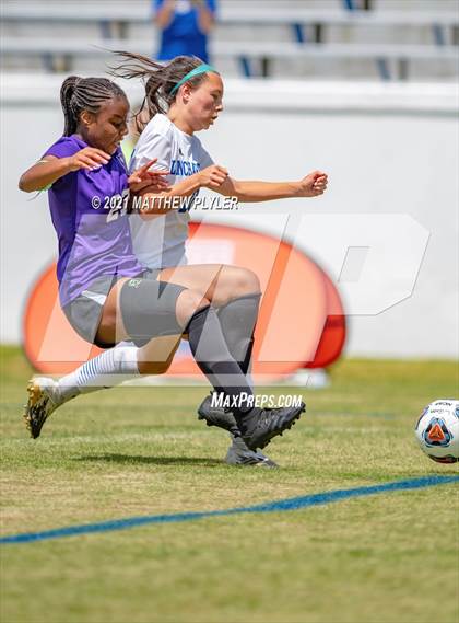 Thumbnail 2 in Lake Norman Charter vs. Carrboro (1 of 2 - NCHSAA 2A Final - game action) photogallery.