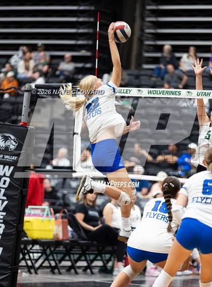Thumbnail 3 in Eagle vs Dixie photogallery.