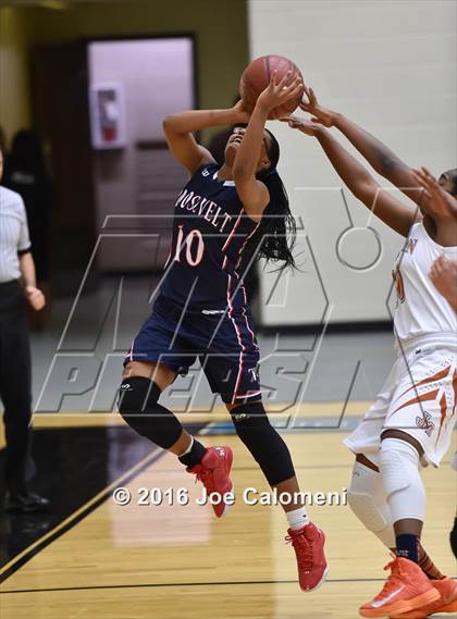 Thumbnail 3 in Madison vs Roosevelt [Theodore] (Blossom Athletic Center) photogallery.