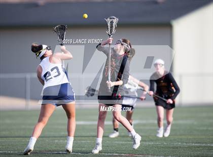 Thumbnail 2 in Rocky Mountain @ Columbine photogallery.