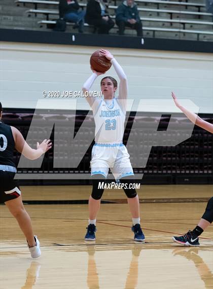 Thumbnail 3 in Churchill vs Johnson photogallery.