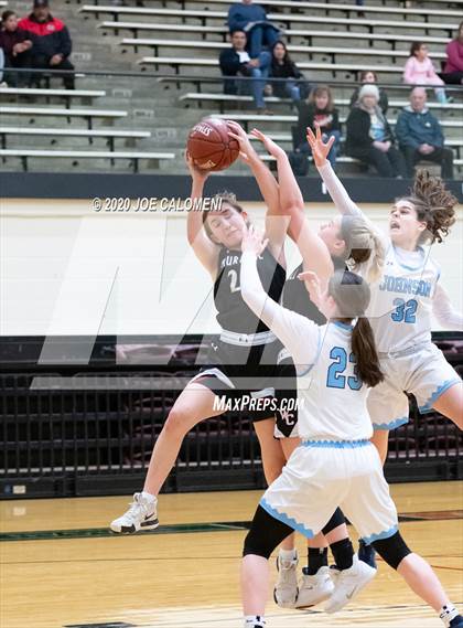 Thumbnail 3 in Churchill vs Johnson photogallery.