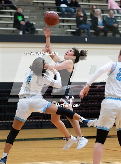 Thumbnail 3 in Churchill vs Johnson photogallery.