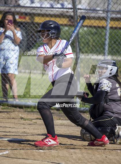 Thumbnail 3 in Santee vs Vaughn (Lincoln Class Tournament) photogallery.
