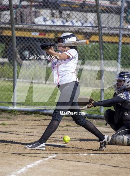 Thumbnail 1 in Santee vs Vaughn (Lincoln Class Tournament) photogallery.