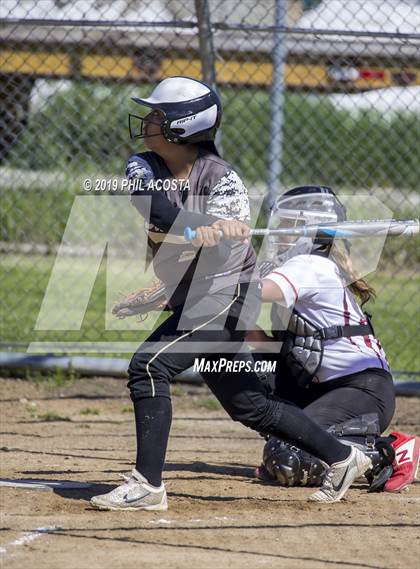 Thumbnail 3 in Santee vs Vaughn (Lincoln Class Tournament) photogallery.