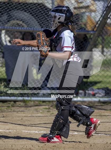 Thumbnail 1 in Santee vs Vaughn (Lincoln Class Tournament) photogallery.