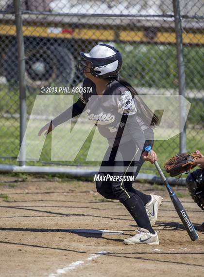 Thumbnail 1 in Santee vs Vaughn (Lincoln Class Tournament) photogallery.