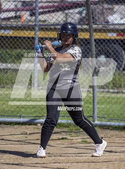 Thumbnail 1 in Santee vs Vaughn (Lincoln Class Tournament) photogallery.