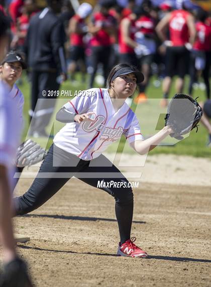 Thumbnail 2 in Santee vs Vaughn (Lincoln Class Tournament) photogallery.