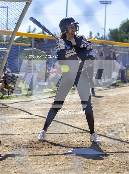 Thumbnail 1 in Santee vs Vaughn (Lincoln Class Tournament) photogallery.