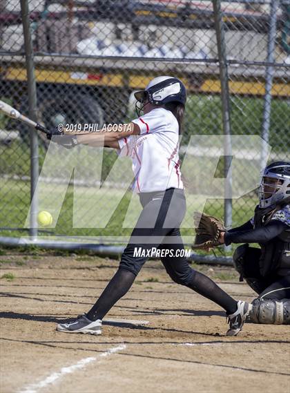 Thumbnail 3 in Santee vs Vaughn (Lincoln Class Tournament) photogallery.