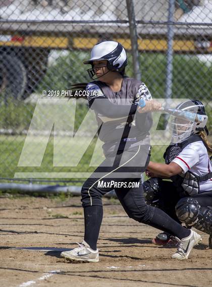 Thumbnail 1 in Santee vs Vaughn (Lincoln Class Tournament) photogallery.