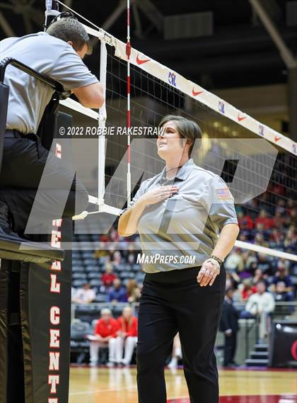 Thumbnail 3 in Aubrey vs. Bellville (UIL 4A Semifinal) photogallery.