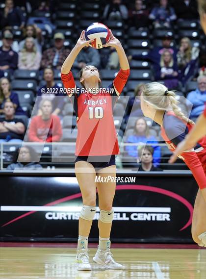 Thumbnail 2 in Aubrey vs. Bellville (UIL 4A Semifinal) photogallery.