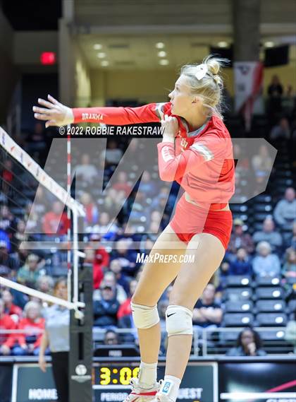 Thumbnail 3 in Aubrey vs. Bellville (UIL 4A Semifinal) photogallery.
