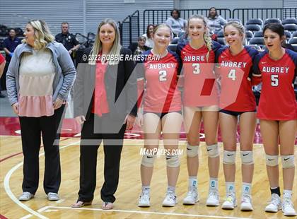 Thumbnail 1 in Aubrey vs. Bellville (UIL 4A Semifinal) photogallery.