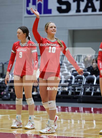 Thumbnail 3 in Aubrey vs. Bellville (UIL 4A Semifinal) photogallery.