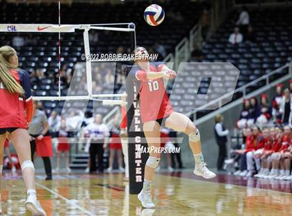 Thumbnail 3 in Aubrey vs. Bellville (UIL 4A Semifinal) photogallery.