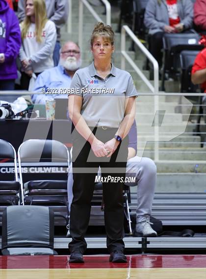 Thumbnail 3 in Aubrey vs. Bellville (UIL 4A Semifinal) photogallery.