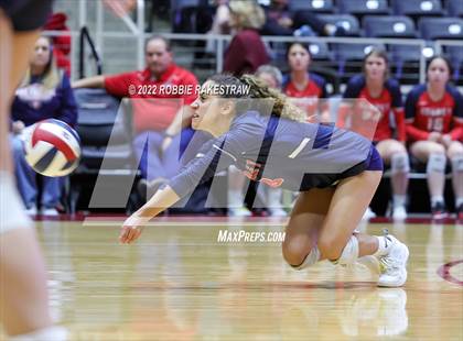 Thumbnail 2 in Aubrey vs. Bellville (UIL 4A Semifinal) photogallery.