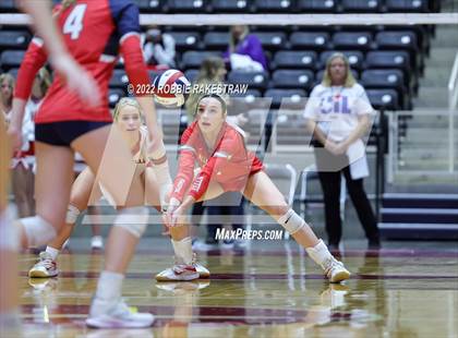 Thumbnail 3 in Aubrey vs. Bellville (UIL 4A Semifinal) photogallery.
