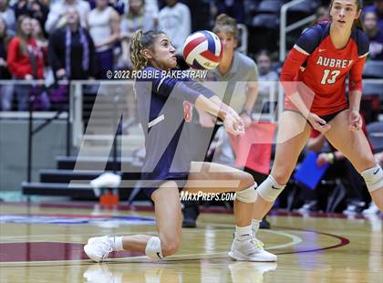 Thumbnail 1 in Aubrey vs. Bellville (UIL 4A Semifinal) photogallery.