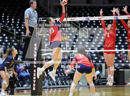 Thumbnail 2 in Aubrey vs. Bellville (UIL 4A Semifinal) photogallery.