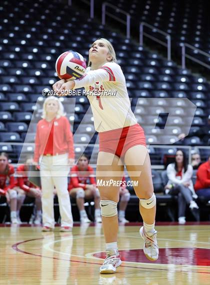 Thumbnail 1 in Aubrey vs. Bellville (UIL 4A Semifinal) photogallery.