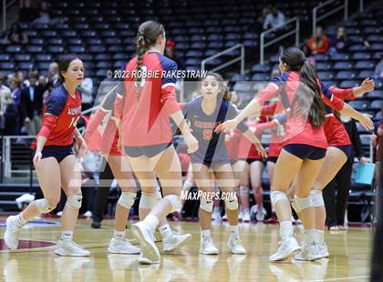 Thumbnail 2 in Aubrey vs. Bellville (UIL 4A Semifinal) photogallery.