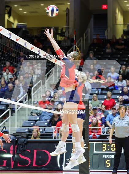 Thumbnail 2 in Aubrey vs. Bellville (UIL 4A Semifinal) photogallery.