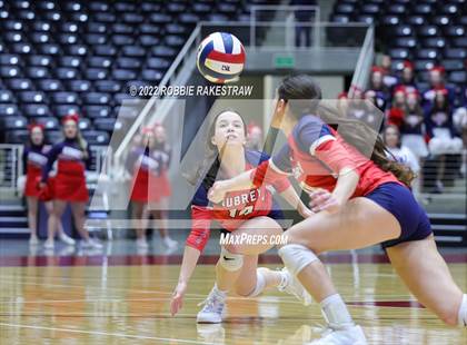 Thumbnail 3 in Aubrey vs. Bellville (UIL 4A Semifinal) photogallery.