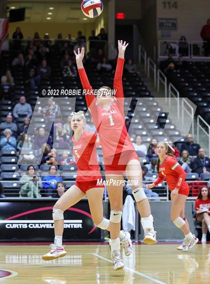 Thumbnail 3 in Aubrey vs. Bellville (UIL 4A Semifinal) photogallery.