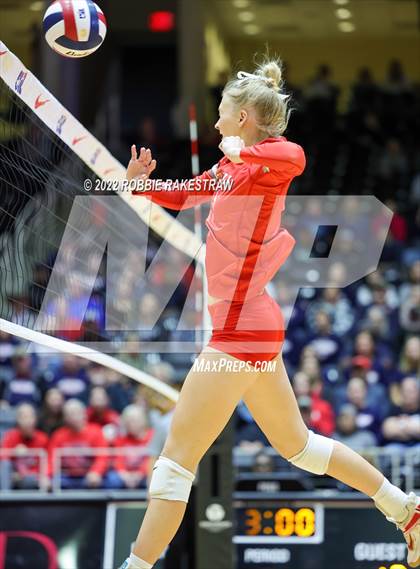 Thumbnail 1 in Aubrey vs. Bellville (UIL 4A Semifinal) photogallery.