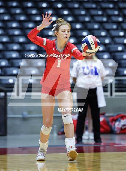 Thumbnail 1 in Aubrey vs. Bellville (UIL 4A Semifinal) photogallery.