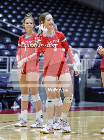 Thumbnail 2 in Aubrey vs. Bellville (UIL 4A Semifinal) photogallery.