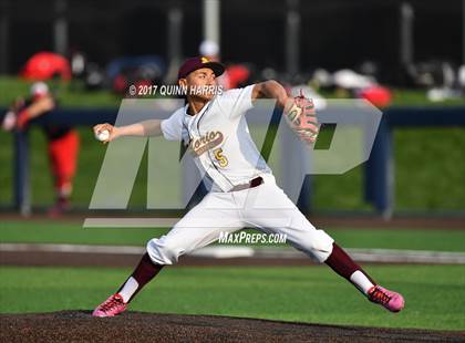 Thumbnail 1 in Solorio vs. Simeon photogallery.