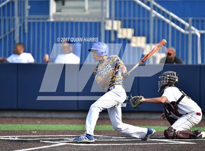 Thumbnail 2 in Solorio vs. Simeon photogallery.